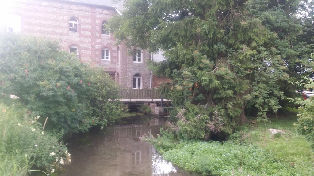 Gite De L'Ancien Moulin Valmont  Exterior photo